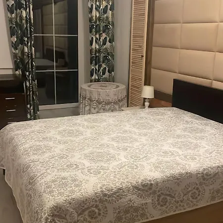 Przy Lysej Polanie Apartamento Tymien